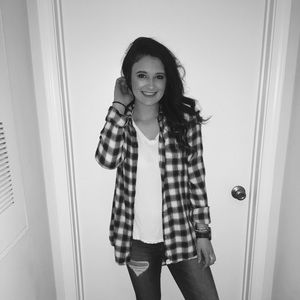 Meet your Posher, Alyssa